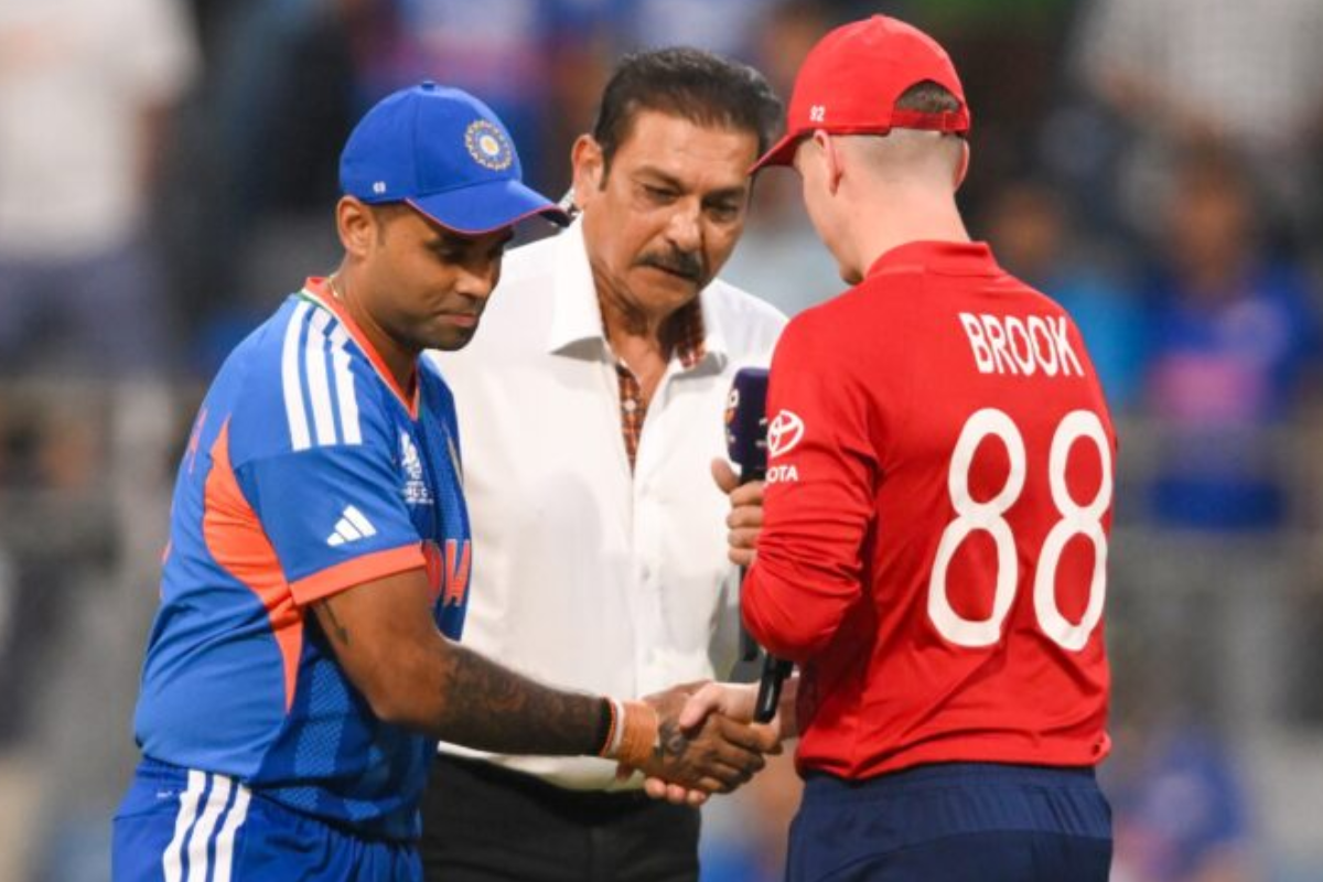 টস জিতে ইংল্যান্ড, ব্যাটিংয়ে পাঠাল ভারতকে মুম্বাইয়ে