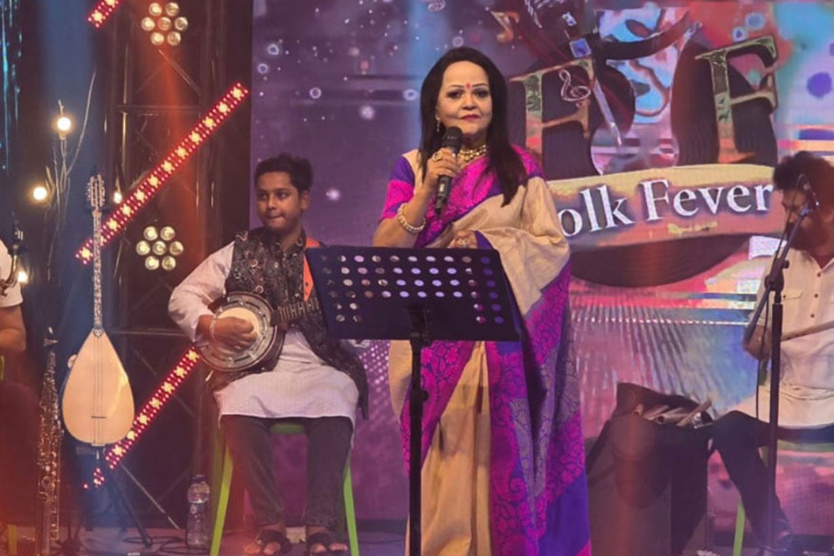 আই ফোক ফিভার-এ গাইলেন সাবিনা ইয়াসমিন