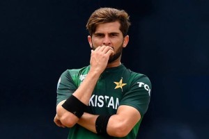 আফ্রিদির টি-টুয়েন্টি নেতৃত্ব নিয়ে বিতর্ক তীব্র