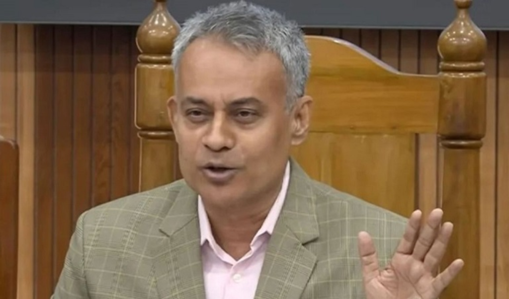 ঈদ যাত্রায় সড়ক মহাসড়কে চাঁদাবাজি বন্ধ রাখার ঘোষণা ঈদ যাত্রায় সড়ক-মহাসড়কে চাঁদাবাজি বন্ধ রাখার ঘোষণা