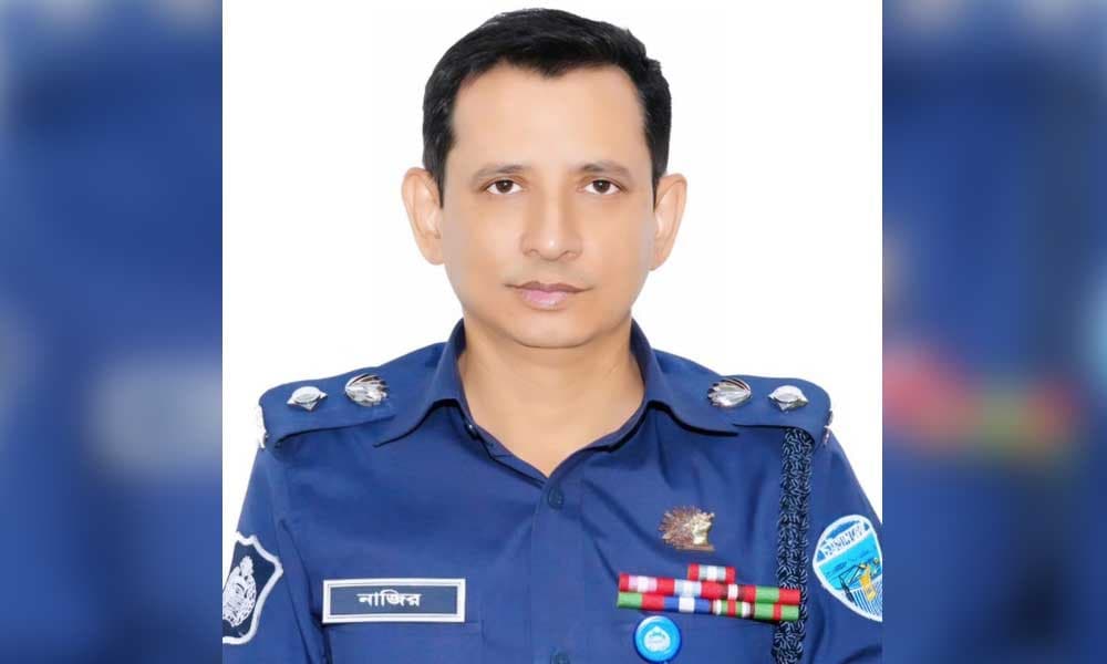 এসপির দুর্ঘটনায় ঢাকায় স্থানান্তর এসপির দুর্ঘটনায় ঢাকায় স্থানান্তর