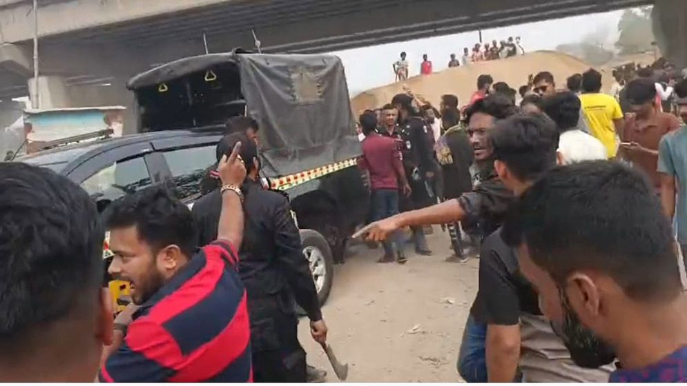 কাঁচপুর ঘাটে সংঘর্ষে আহত ১৫ জন