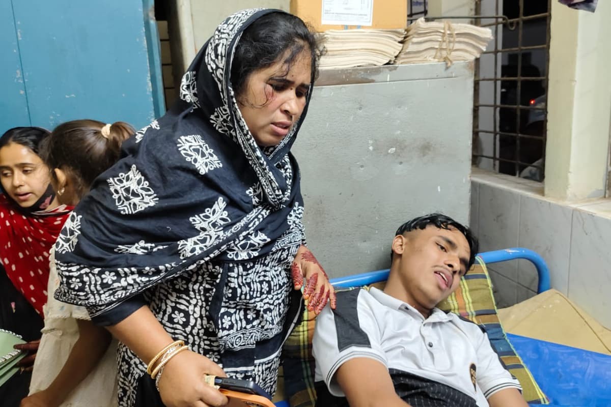 কুষ্টিয়ায় আধিপত্য সংঘর্ষে চার গুলিবিদ্ধ, আহত দশ