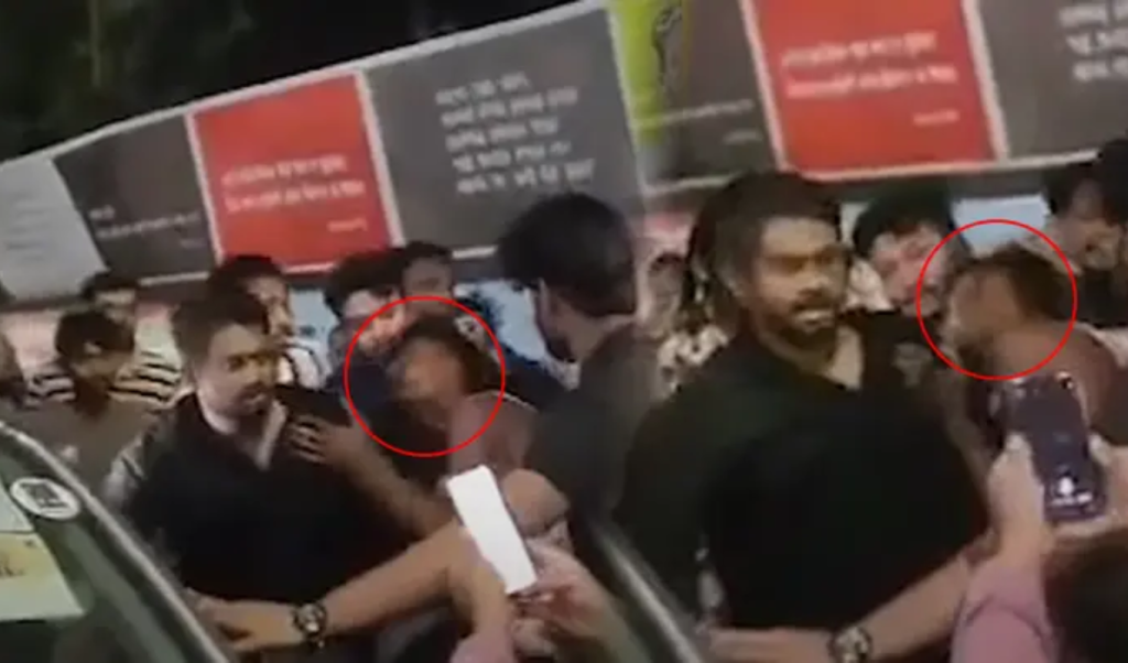 কেন্দ্রীয় শহিদ মিনারে রাতের এলোপাতাড়ি গুলি আহত ১ কেন্দ্রীয় শহিদ মিনারে রাতের এলোপাতাড়ি গুলি, আহত ১