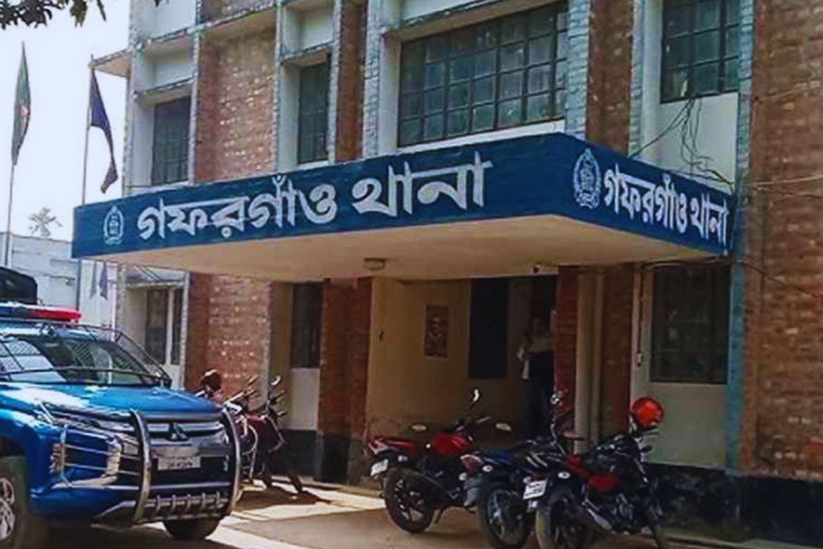 গফরগাঁওয়ে লরিচাপায় টমটমচালক নিহত