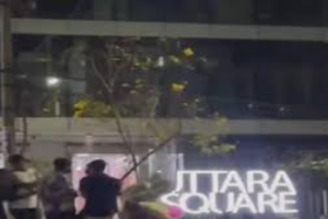 গভীর রাতে উত্তাল উত্তরা, বাণিজ্যিক ভবন ঘেরাও এবং সড়ক অবরোধ