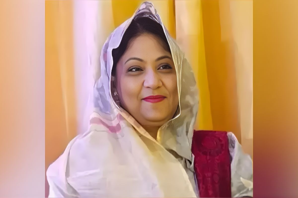 গ্যাস দুর্ঘটনায় অধ্যক্ষের মৃত্যু