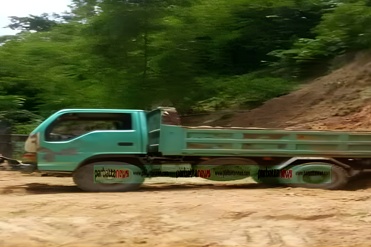 চকরিয়ায় প্রশাসনের অচলতার ভয়াবহ চিত্র