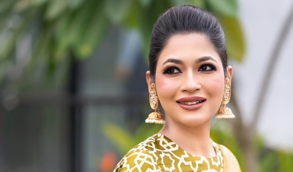 চল্লিশে নতুন শুরুর অঙ্গীকার বাঁধন