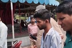 ছাত্রদল নেতা গ্রেপ্তার চাঁদাবাজি অভিযোগে