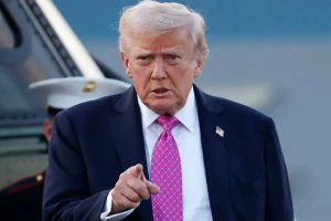 ট্রাম্প ঘোষণা: ইরানে হামলা ৫ দিন স্থগিত