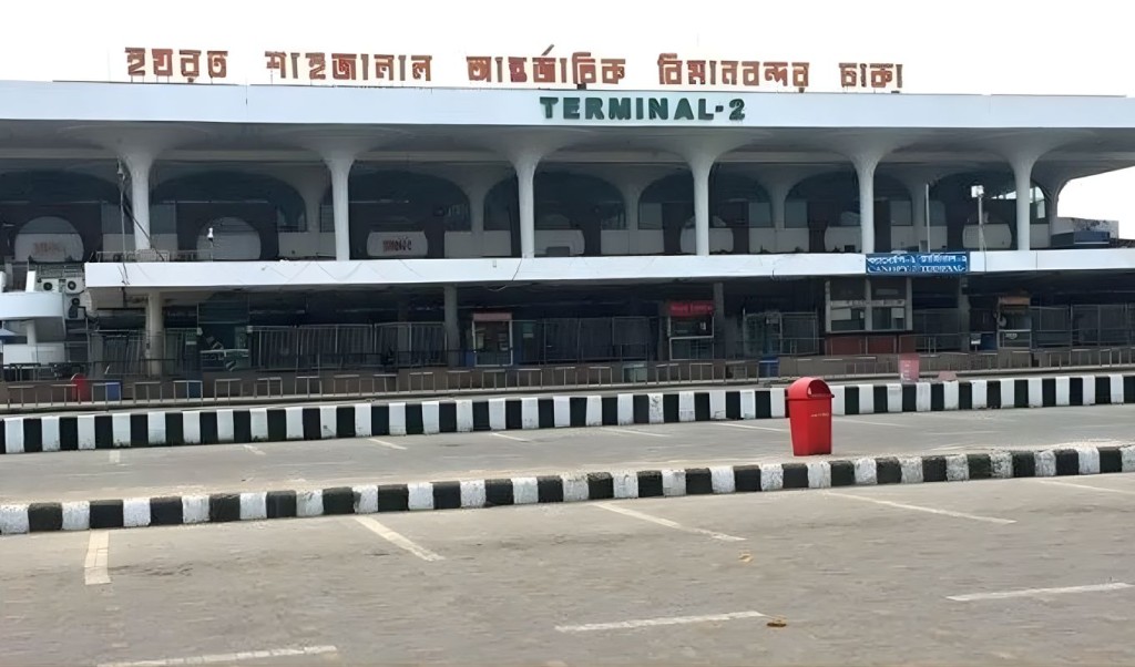 ঢাকা বিমানবন্দরে ৩৮ ফ্লাইট বাতিল ঢাকা বিমানবন্দরে ৩৮ ফ্লাইট বাতিল