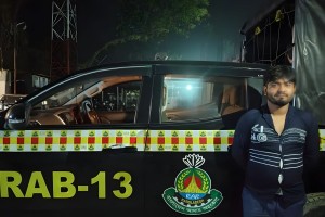 তারাগঞ্জে জোড়া হত্যা মামলার আসামি গ্রেপ্তার