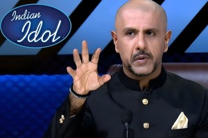 দাদলানির ভিডিও ঘিরে বিতর্ক তুঙ্গে