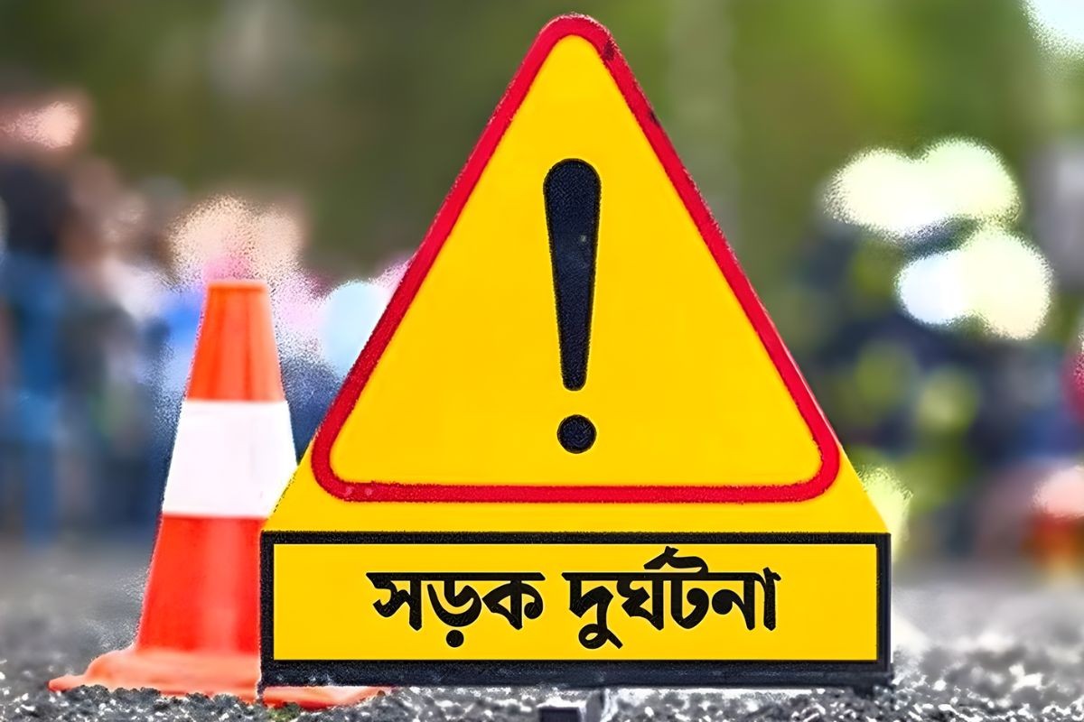 দিনাজপুরে বাস-ট্রাক সংঘর্ষে প্রাণহানি