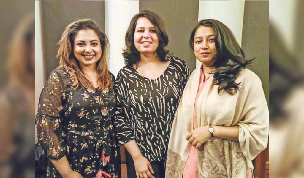 নারী দিবসে কোনাল, অন্তরা ও মাশার নতুন গান “নারী যায় বাড়ি” উন্মোচন