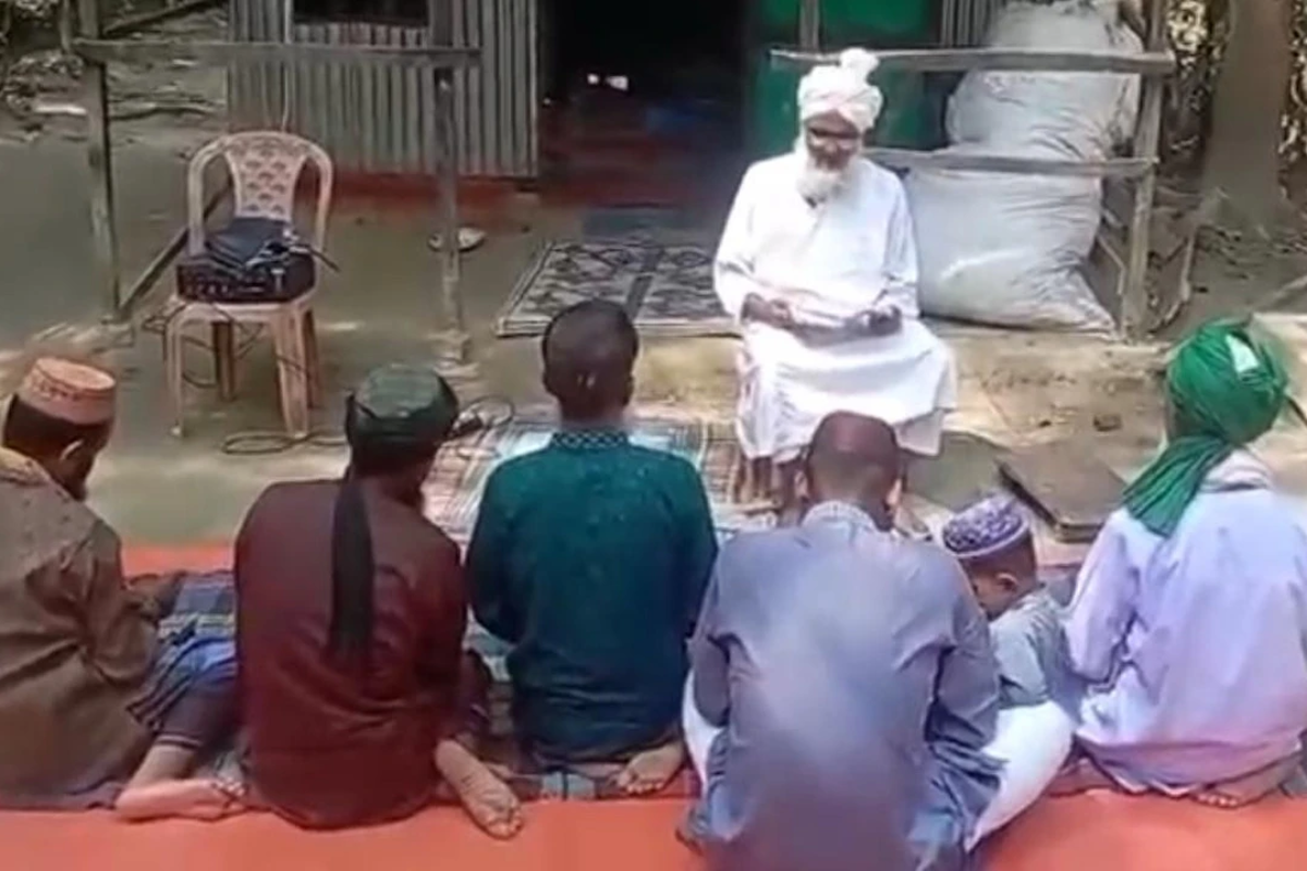 নোয়াখালীর পাঁচ গ্রামে আগাম ঈদ উদযাপন