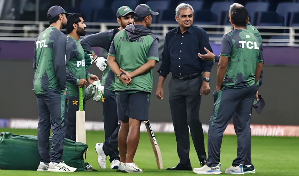 পাকিস্তান ক্রিকেট বোর্ড শেহজাদের তীব্র সমালোচনা পাকিস্তান ক্রিকেট বোর্ড: শেহজাদের তীব্র সমালোচনা