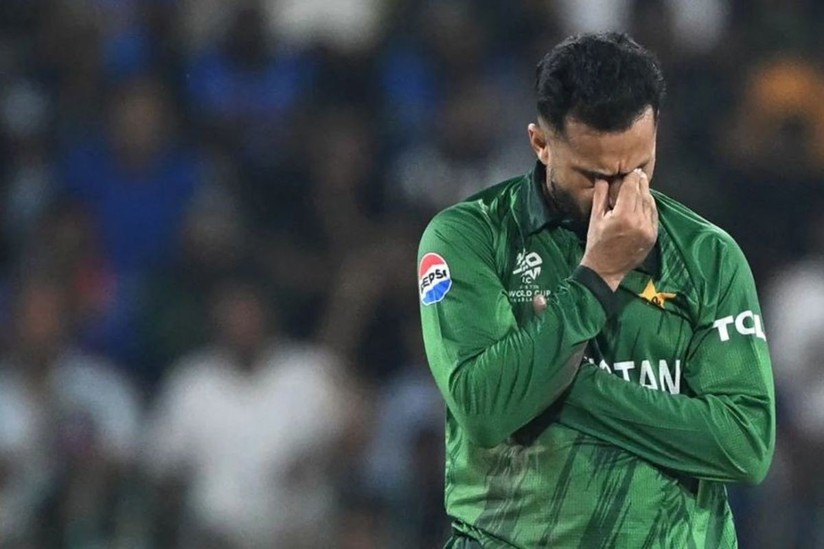 পাকিস্তান ক্রিকেট সংকট: শেহজাদের তীব্র নিন্দা