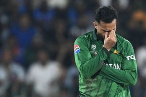 পাকিস্তান ক্রিকেট সংকট: শেহজাদের তীব্র নিন্দা