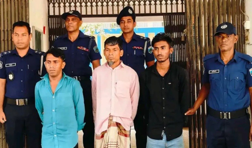 পুলিশ সুপার পরিচয়ে ঈদ চাঁদা, গ্রেপ্তার তিন