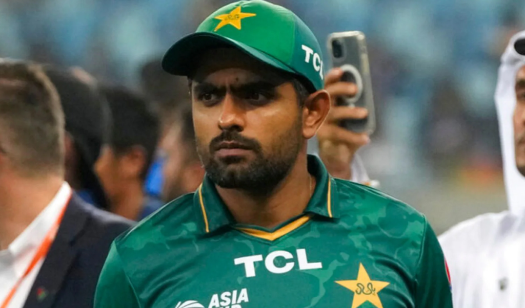 বাবর বাদে পাকিস্তান দল ঘোষণা বাবর বাদে পাকিস্তান দল ঘোষণা