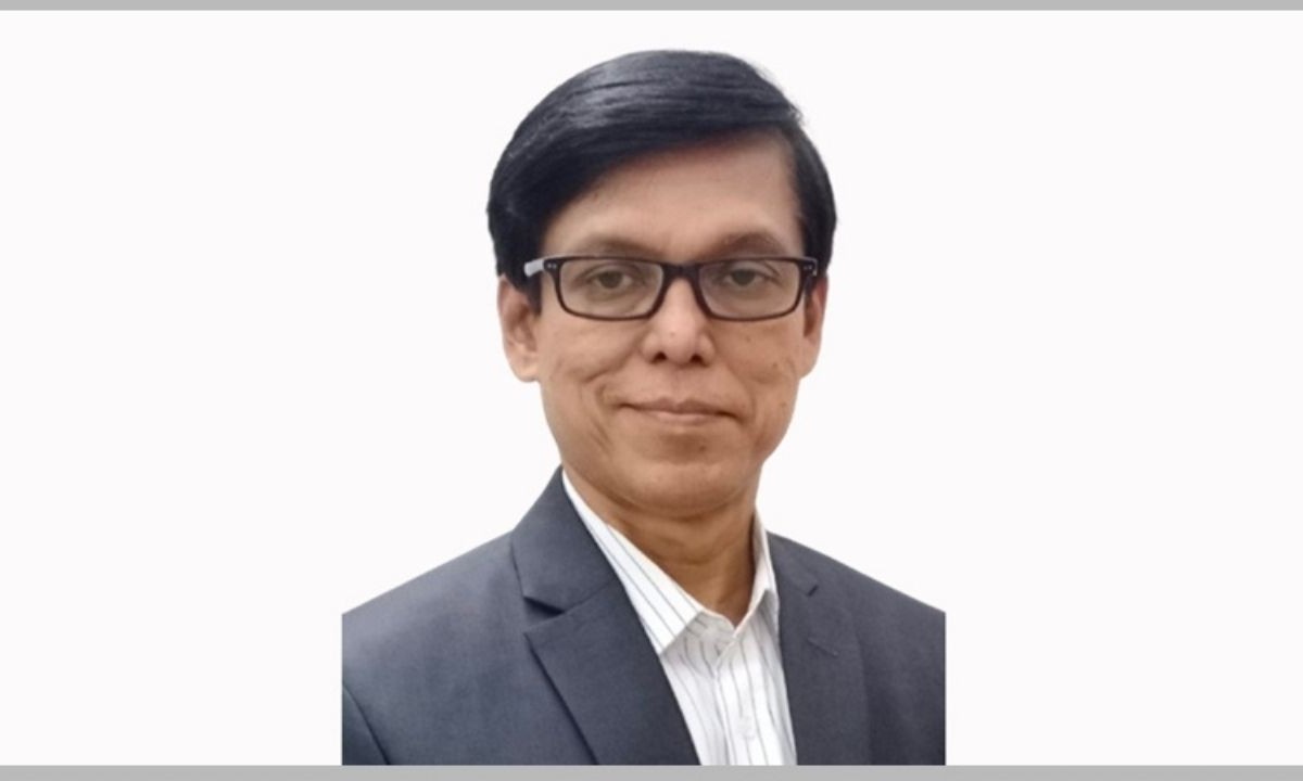 বীমা খাতের নিয়ন্ত্রক আইডিআরএ চেয়ারম্যান আসলাম আলমের পদত্যাগ