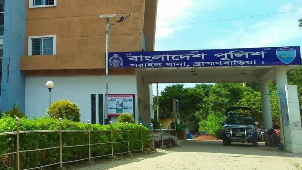 ভাবি কোপে যুবকের মৃত্যু এলাকায় উত্তেজনা ভাবি কোপে যুবকের মৃত্যু, এলাকায় উত্তেজনা