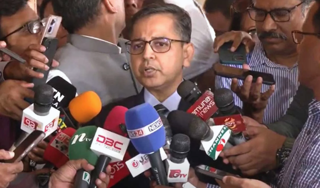 ভারতীয় ভিসা স্বাভাবিকের আশ্বাস ভারতীয় ভিসা স্বাভাবিকের আশ্বাস