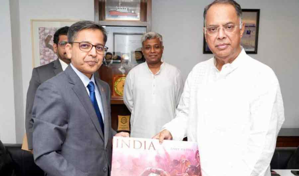 ভারতের কাছে জ্বালানি তেল বাড়ানোর চিঠি পাঠাল সরকার ভারতের কাছে জ্বালানি তেল বাড়ানোর চিঠি পাঠাল সরকার