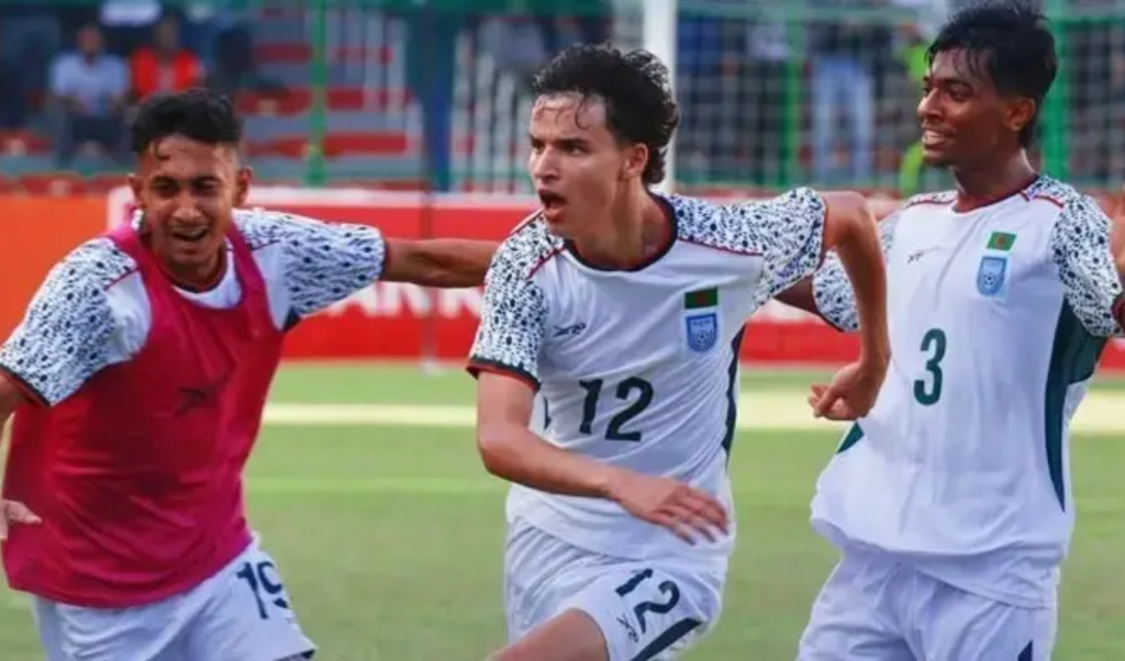 ভারতের বিজয়ে সেমিফাইনালে নিশ্চিত বাংলাদেশ ভারতের বিজয়ে সেমিফাইনালে নিশ্চিত বাংলাদেশ