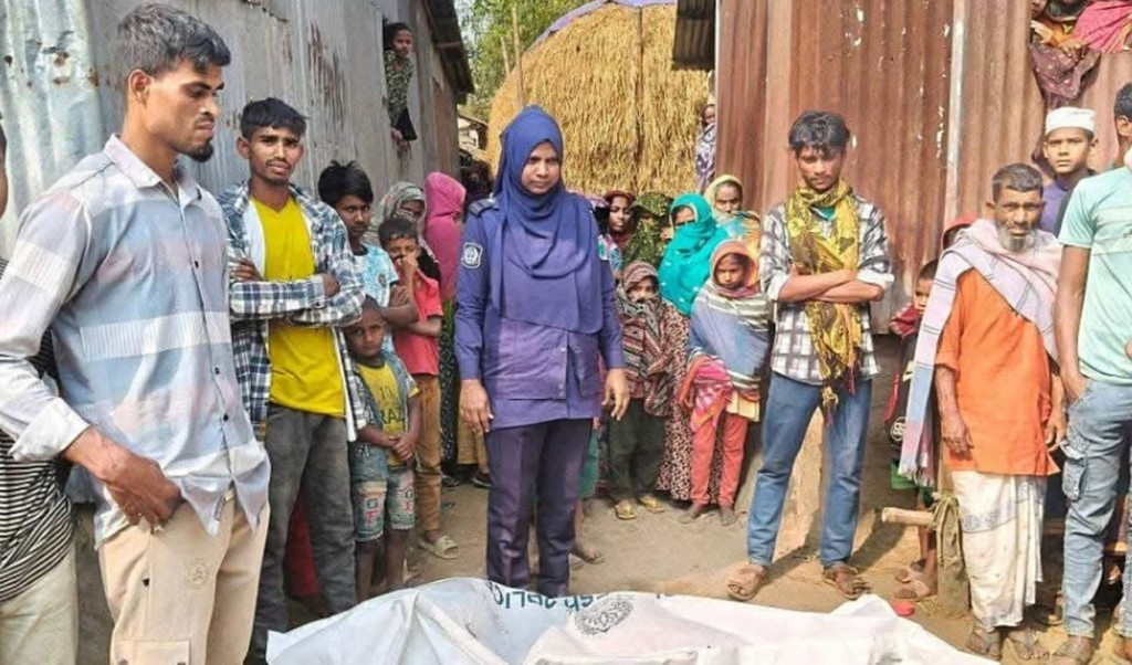 মশার কয়েল থেকে আগুন ছড়িয়ে দগ্ধ হয়ে নারীর মৃত্যু