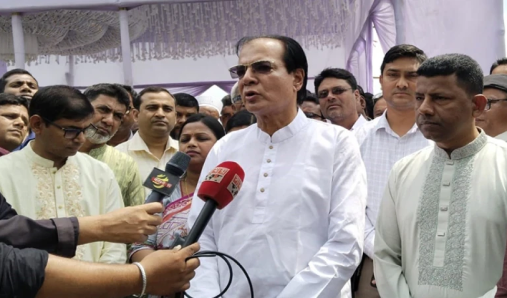 মাদক ও জুয়ার বিরুদ্ধে মন্ত্রীর কঠোর বার্তা মাদক ও জুয়ার বিরুদ্ধে মন্ত্রীর কঠোর বার্তা