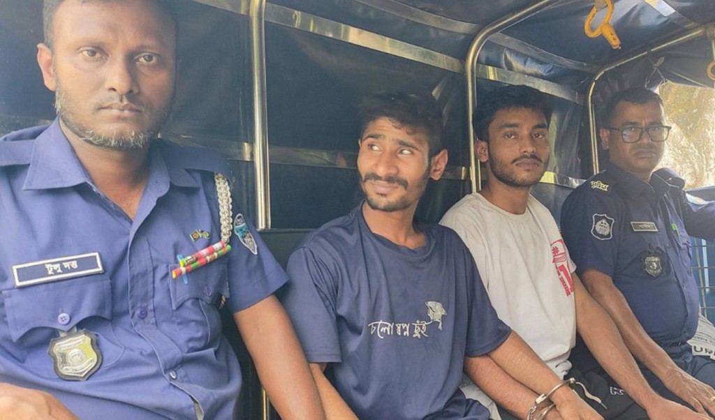 মাদকাসক্তিতে পিতার উপর হামলা মাদকাসক্তিতে পিতার উপর হামলা