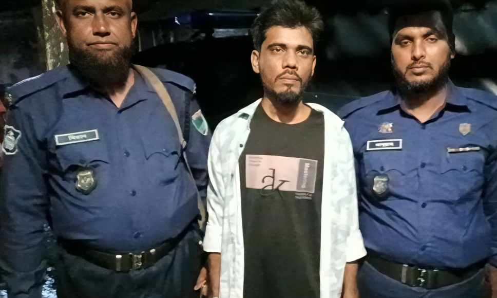 যশোরে গাঁজা সেবনে যুবকের কারাদণ্ড যশোরে গাঁজা সেবনে যুবকের কারাদণ্ড
