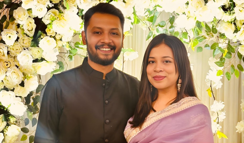 রকস্টারে সানি মাটি জুটি রকস্টারে সানি-মাটি জুটি