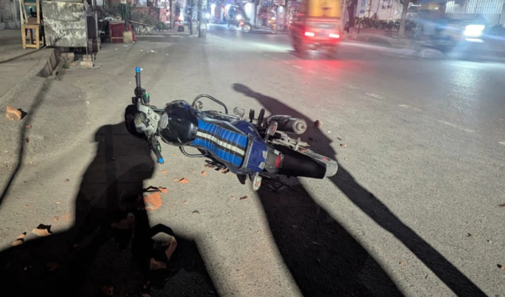 রাজশাহীতে জামায়াত গ্রুপের সংঘর্ষ রাজশাহীতে জামায়াত গ্রুপের সংঘর্ষ