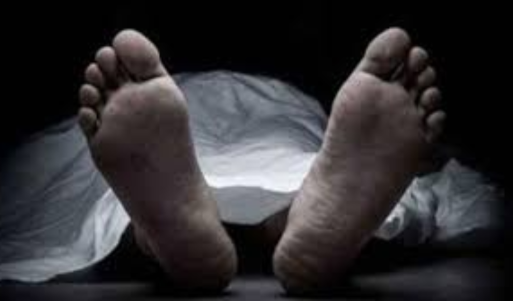 রায়পুরায় ডাকাতের গুলিতে জেলের মৃত্যু নদী থেকে ১৭ ঘণ্টা পর উদ্ধার রায়পুরায় ডাকাতের গুলিতে জেলের মৃত্যু, নদী থেকে ১৭ ঘণ্টা পর উদ্ধার