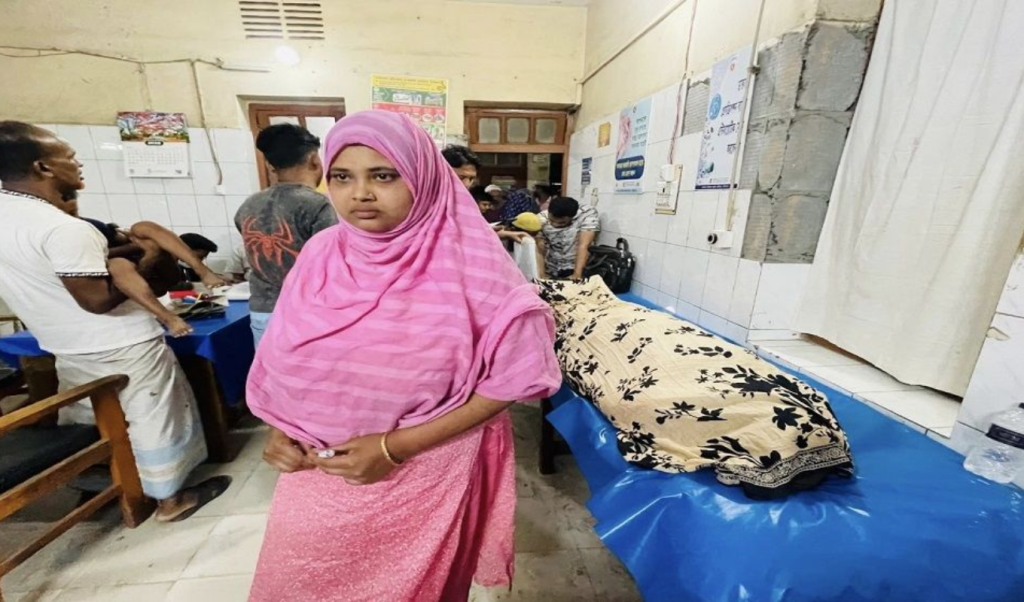 সালিশে মারধরে প্রাণ গেল বৃদ্ধ বহিষ্কৃত বিএনপি নেতা সালিশে মারধরে প্রাণ গেল বৃদ্ধ, বহিষ্কৃত বিএনপি নেতা