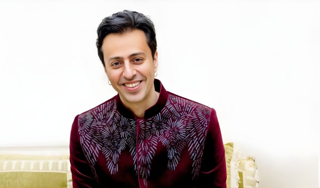 সেলিম মার্চেন্টের দুই ধর্মের পূজার গল্প সেলিম মার্চেন্টের দুই ধর্মের পূজার গল্প