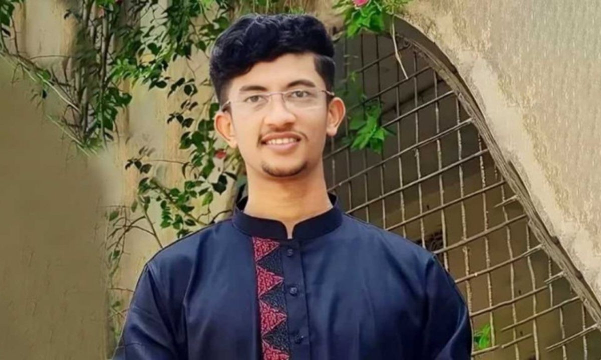 হত্যাচেষ্টা মামলায় রিমান্ডে বৈষম্যবিরোধী নেতা রিয়াদ