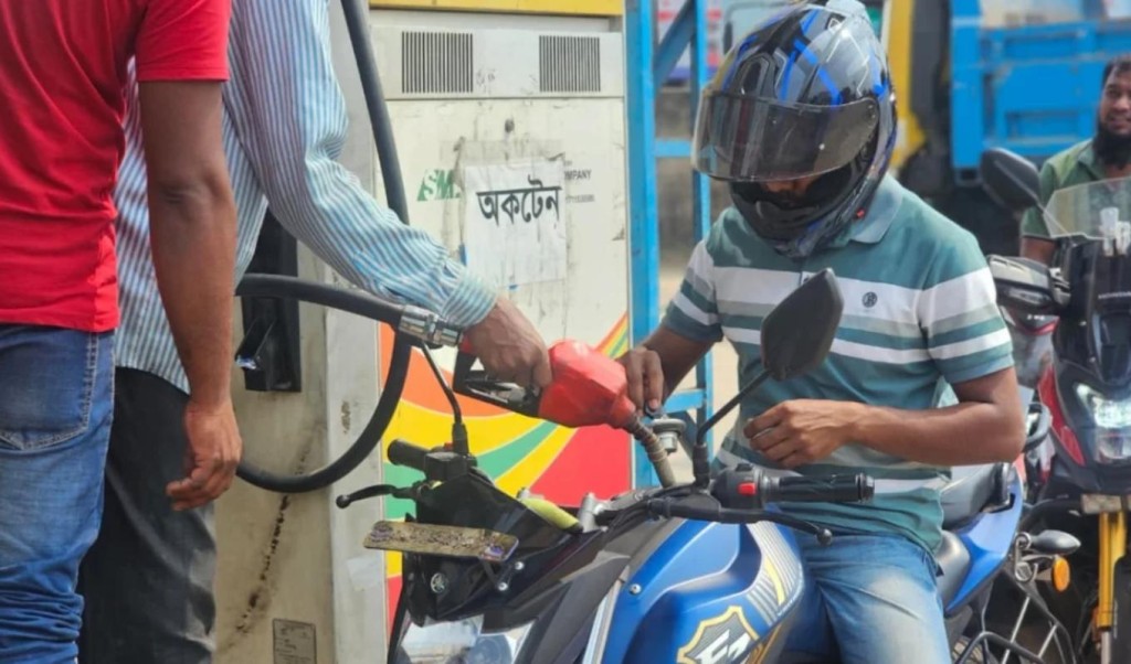 ২৬ দিনে ২ লাখ লিটার উদ্ধার ২৬ দিনে ২ লাখ লিটার উদ্ধার