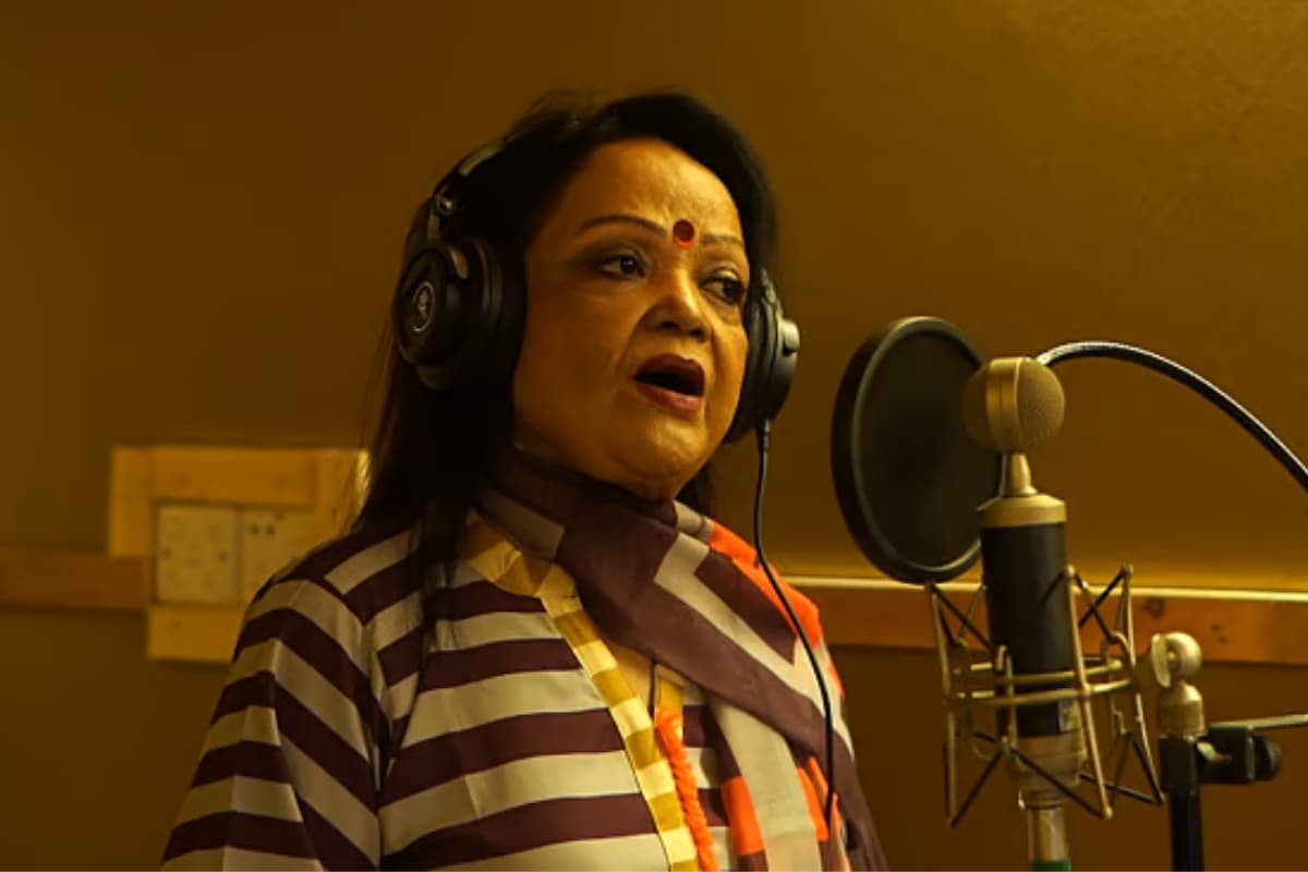 ৪৪ বছর পর আবারও ফিরে এলো সাবিনা ইয়াসমীনের কালজয়ী গান