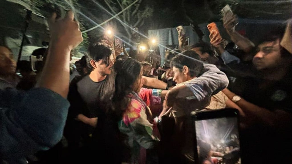 ৭ মার্চের ভাষণ বাজানোয় ইমিসহ তিনজন কারাগারে ৭ মার্চের ভাষণ বাজানোয় ইমিসহ তিনজন কারাগারে