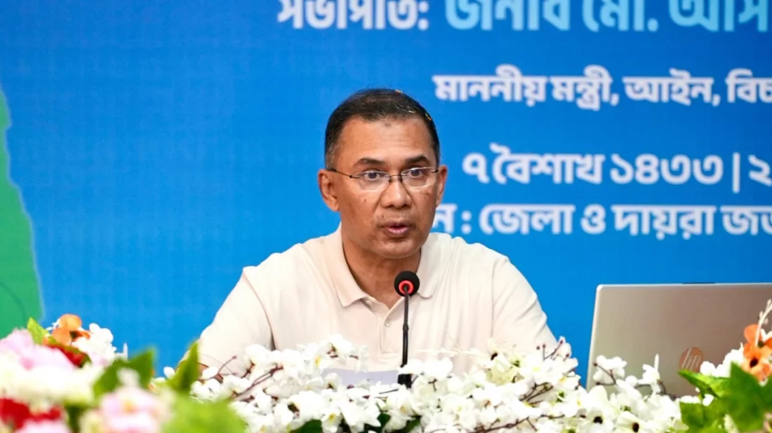 আদালত আস্থা ফেরাতে কঠোর বার্তা প্রধানমন্ত্রীর