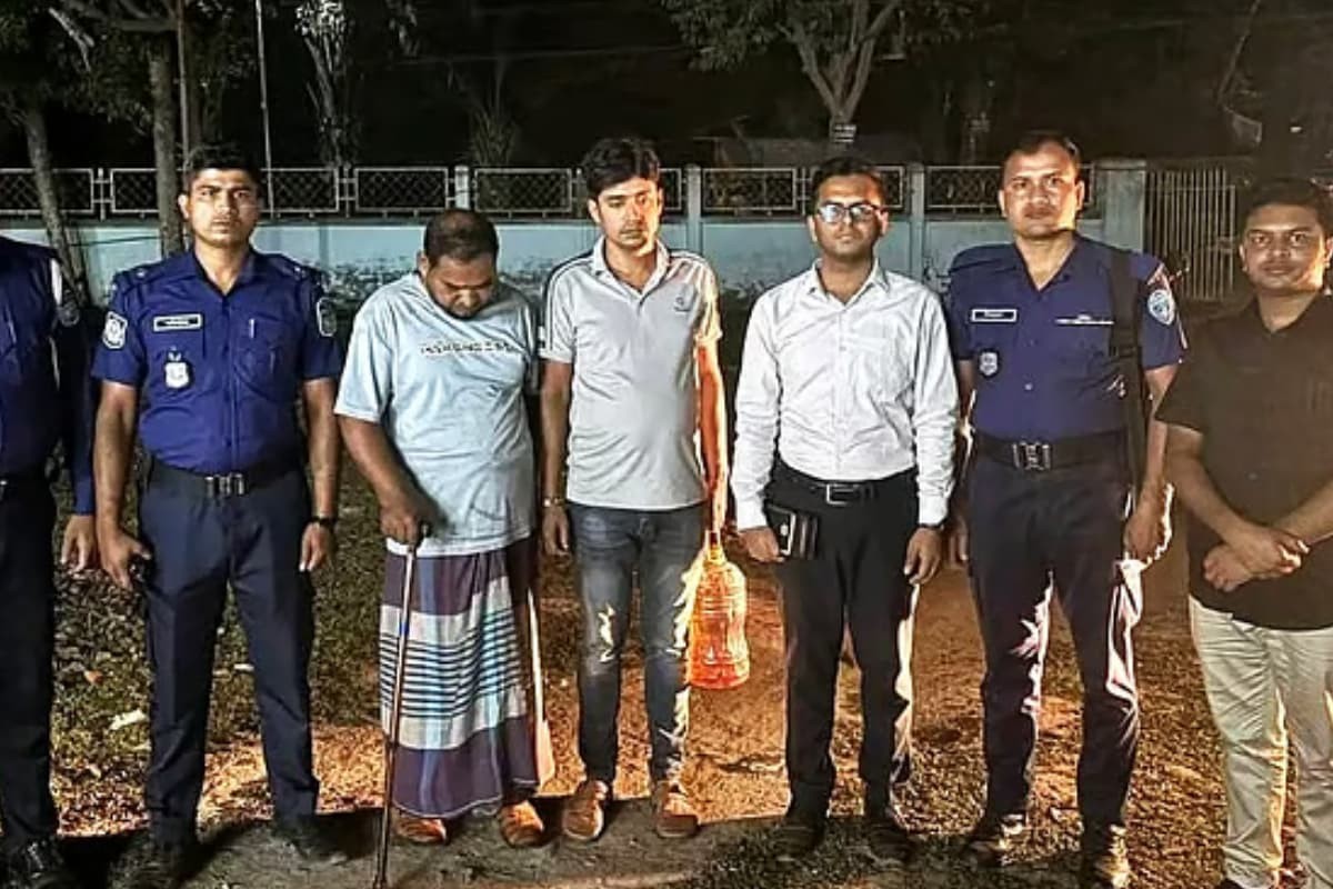 অতিরিক্ত দামে জ্বালানি বিক্রি, দুইজন দণ্ডিত