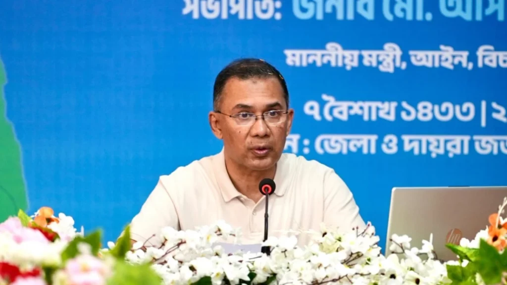 আদালত আস্থা ফেরাতে কঠোর বার্তা প্রধানমন্ত্রীর আদালত আস্থা ফেরাতে কঠোর বার্তা প্রধানমন্ত্রীর