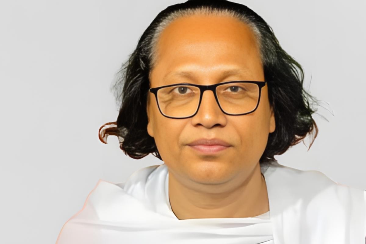 আবুল সরকারকে ছয়  মাসের জামিন