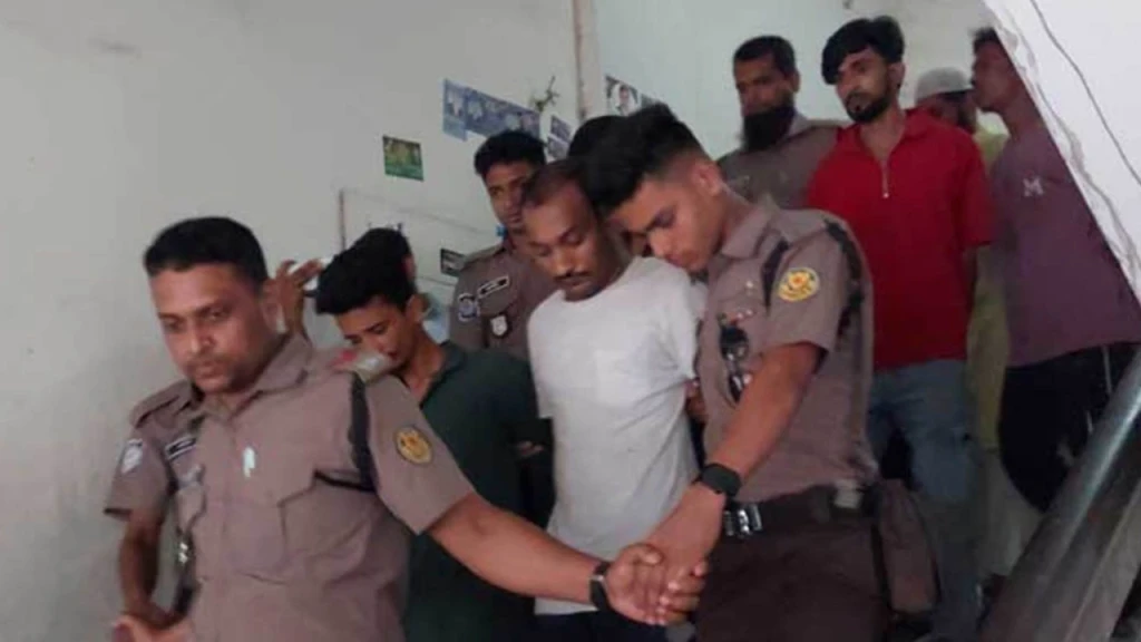 ইমন হত্যায় ছয় আসামির রিমান্ড মঞ্জুর ইমন হত্যায় ছয় আসামির রিমান্ড মঞ্জুর