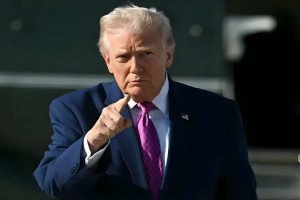 ইরানকে লক্ষ্য করে আবার হামলার পরিকল্পনা ট্রাম্পের